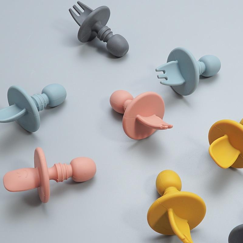 CuttieSpoon™ | Cuillère et fourchette pour bébé | Maman - Poussin et Moi